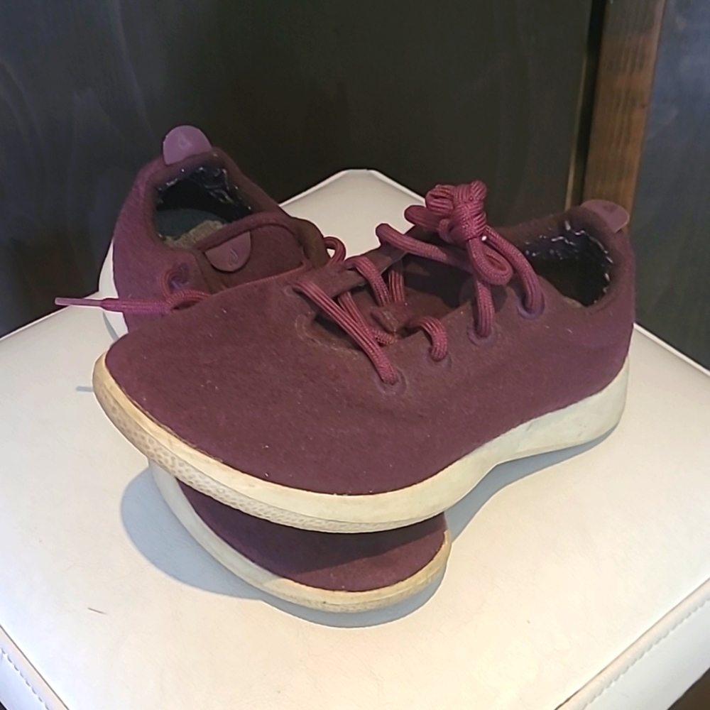 Merino burgundy Allbirds